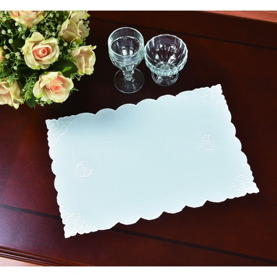 Emma Flora Table Runner 16" x 35" Emma Flora Table Runner 16" x 35"
